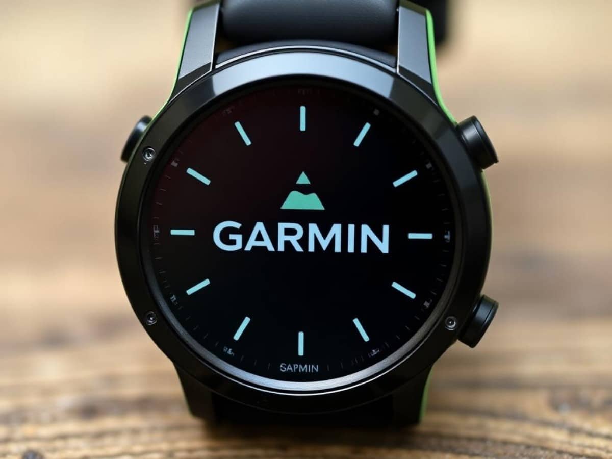 Garmin smartwatches stuck on blue triangle screen – here