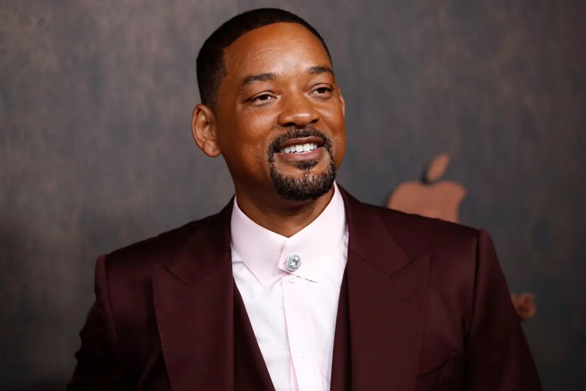 Will Smith's flirty onstage moment with India Martínez sparks outrage