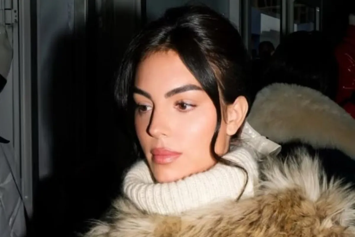 Georgina Rodriguez parades at 2,000 meters high in front of Brooklyn Beckham and Chiara Ferragni