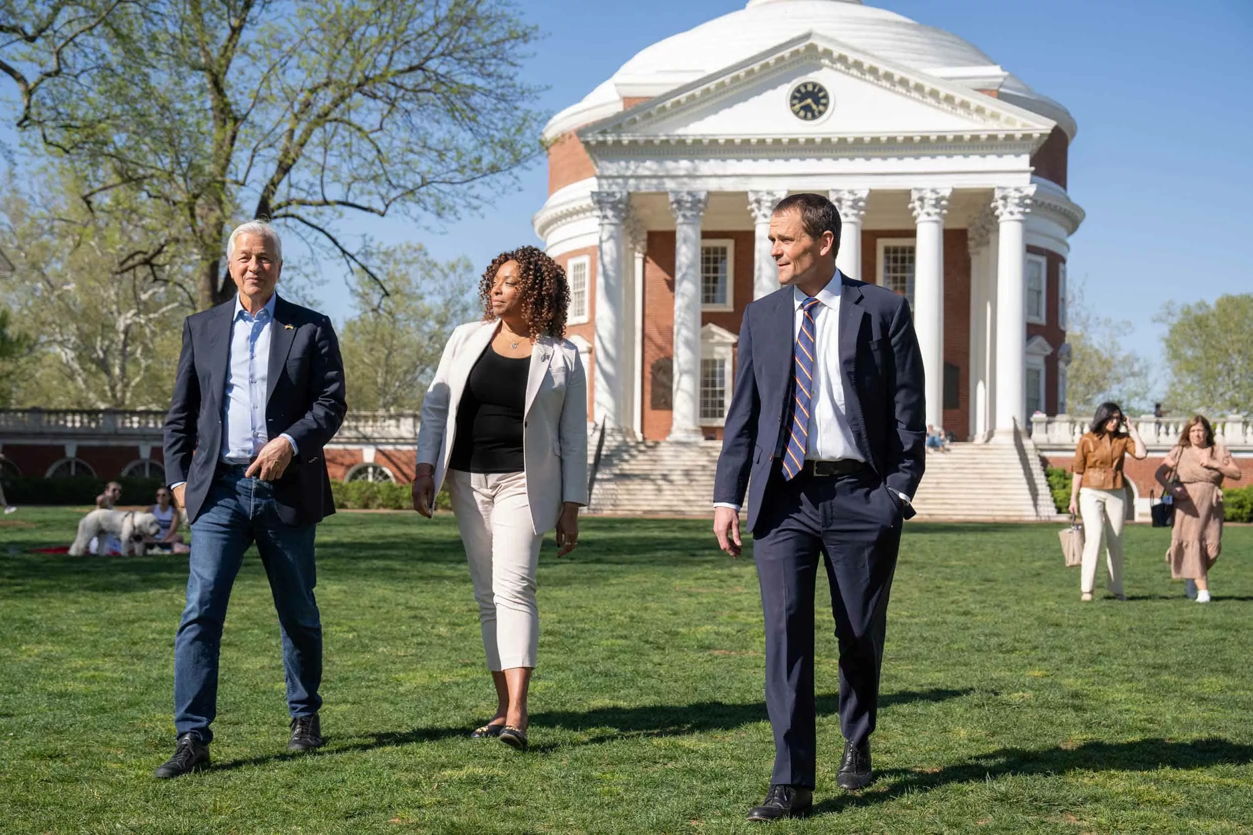 Will AI lead to shorter workweeks? Bill Gates, Elon Musk, and others say yes