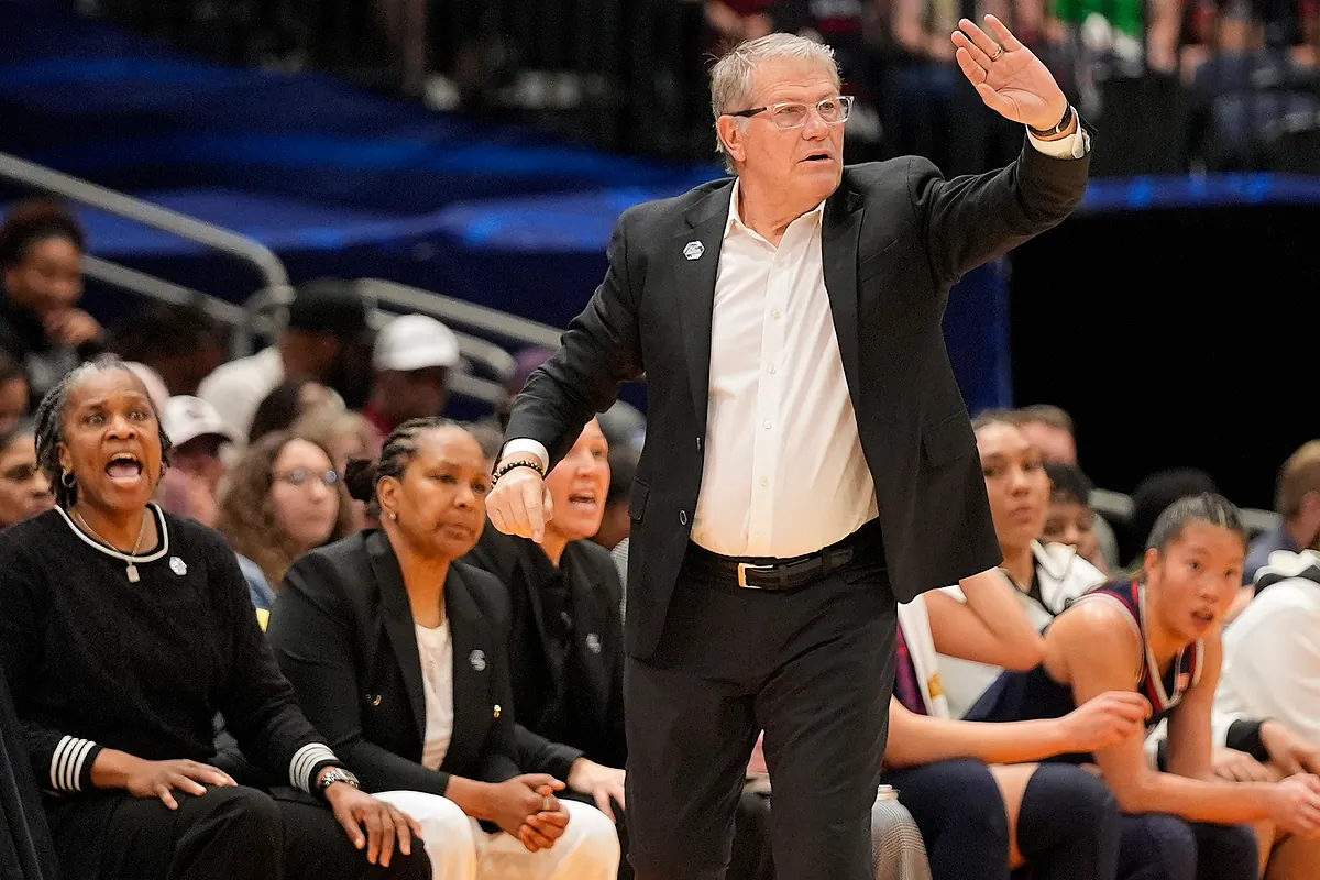 Geno Auriemma Net Worth: How much is the legendary UConn coach's salary?