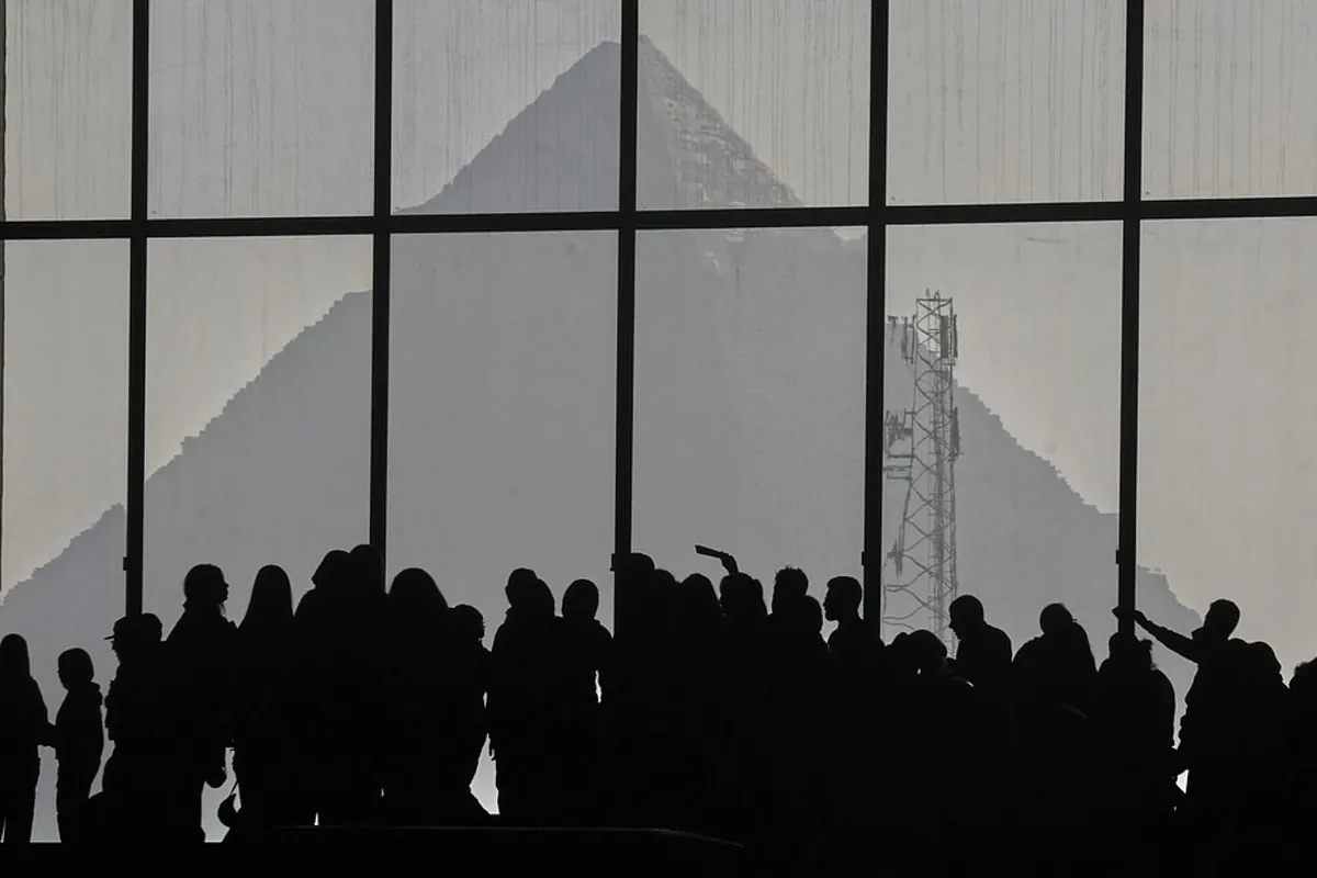 The Great Pyramid of Egypt: How could it have been built?