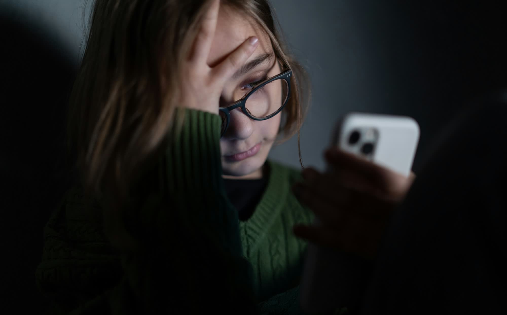 France just voted to ban kids under 15 from social media, but Australia