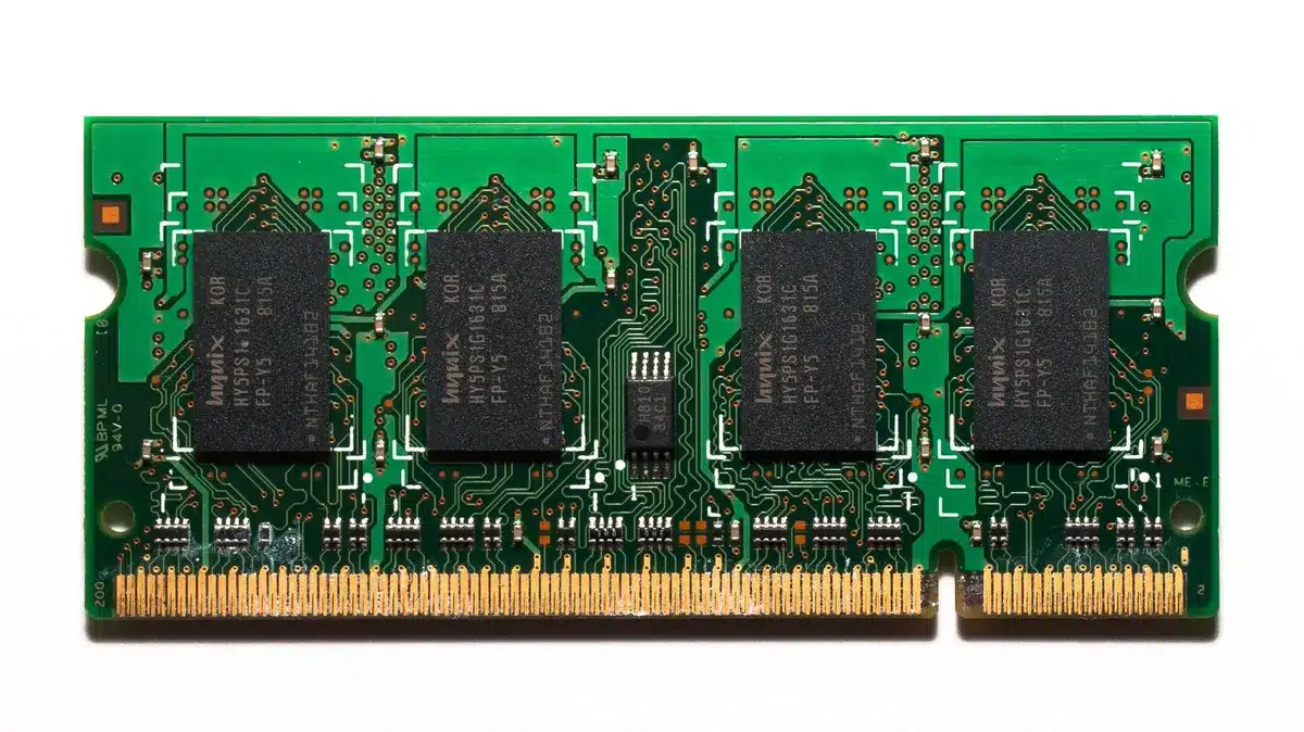 Componenti di memoria e chip per semiconduttori