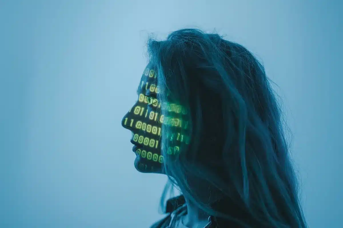 Rete digitale con nodi luminosi convergenti e flussi di dati che simboleggiano la singolarità dell'IA