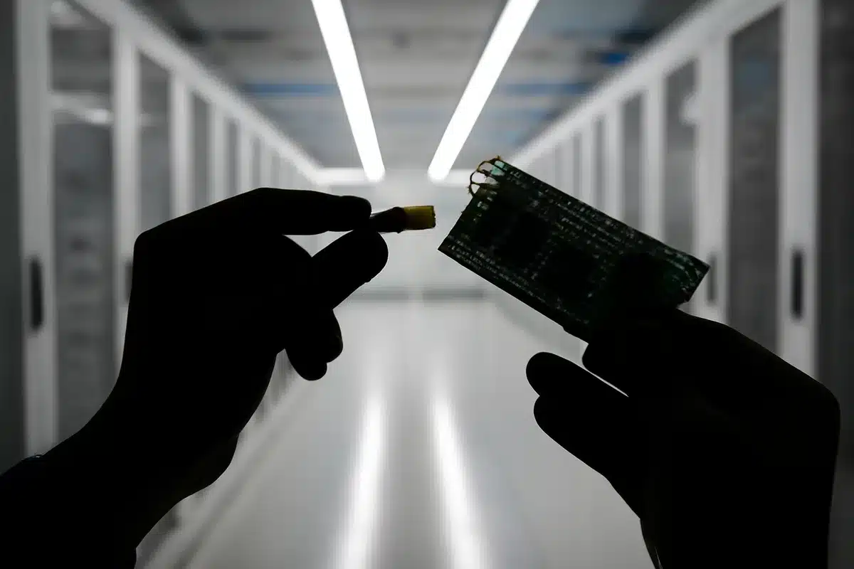 GlobalFoundries e Marvell potenziano la fotonica silicio contro i limiti del rame nei data center!